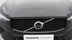 2022 (72) VOLVO XC60 2.0 B4D Plus Dark 5dr AWD Geartronic 5585462
