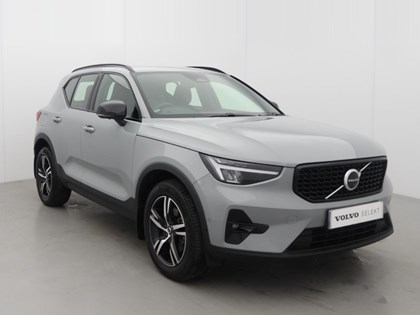 2023 (73) VOLVO XC40 2.0 B3P Plus Dark 5dr Auto