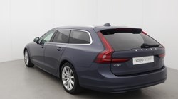 2021 (21) VOLVO V90 2.0 B4P Momentum 5dr Auto 5651178