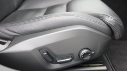 2021 (21) VOLVO V90 2.0 B4P Momentum 5dr Auto 5586520