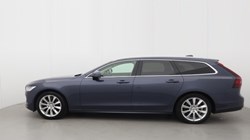 2021 (21) VOLVO V90 2.0 B4P Momentum 5dr Auto 5651801