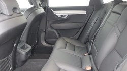 2021 (21) VOLVO V90 2.0 B4P Momentum 5dr Auto 5586513