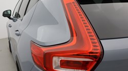 2023 (23) VOLVO XC40 2.0 B4P Ultimate Dark 5dr Auto 5561572