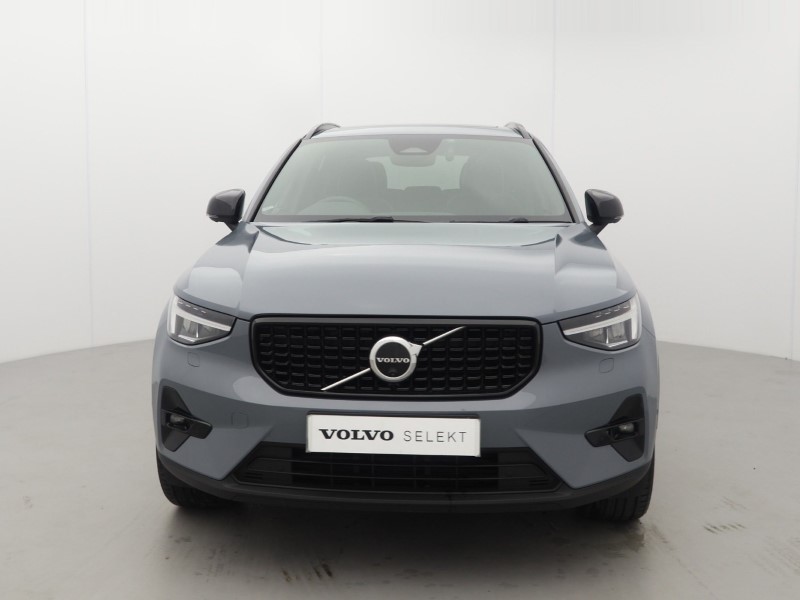 2023 (23) VOLVO XC40 2.0 B4P Ultimate Dark 5dr Auto 5561558
