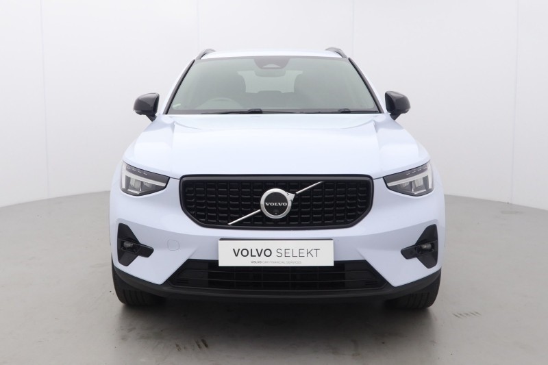 2024 (73) VOLVO XC40 2.0 B4P Plus Dark 5dr Auto 5585660