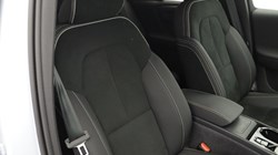2024 (73) VOLVO XC40 2.0 B4P Plus Dark 5dr Auto 5585634