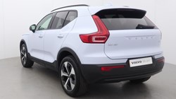 2024 (73) VOLVO XC40 2.0 B4P Plus Dark 5dr Auto 5585665