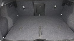 2024 (73) VOLVO XC40 2.0 B4P Plus Dark 5dr Auto 5585616