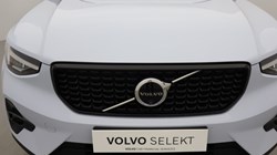 2024 (73) VOLVO XC40 2.0 B4P Plus Dark 5dr Auto 5585610