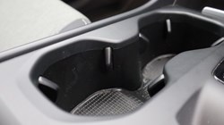 2022 (22) VOLVO XC40 2.0 B3P Core 5dr Auto 5604200