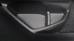 2022 (22) VOLVO XC40 2.0 B3P Core 5dr Auto 5604189