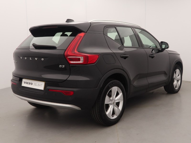 2022 (22) VOLVO XC40 2.0 B3P Core 5dr Auto 5604151