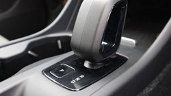 2022 (22) VOLVO XC40 2.0 B3P Core 5dr Auto 5604198