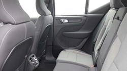 2022 (22) VOLVO XC40 2.0 B3P Core 5dr Auto 5604173