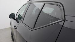 2023 (23) VOLVO XC40 2.0 B3P Ultimate Dark 5dr Auto 5640942