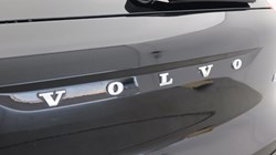 2023 (23) VOLVO XC40 2.0 B3P Ultimate Dark 5dr Auto 5640937