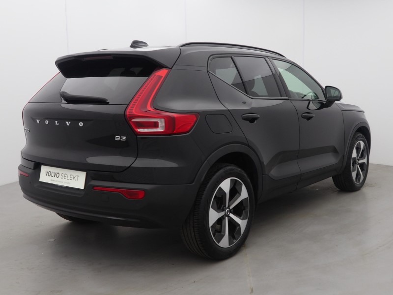 2023 (23) VOLVO XC40 2.0 B3P Ultimate Dark 5dr Auto 5640928
