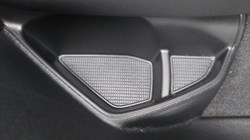 2023 (23) VOLVO XC40 2.0 B3P Ultimate Dark 5dr Auto 5640962