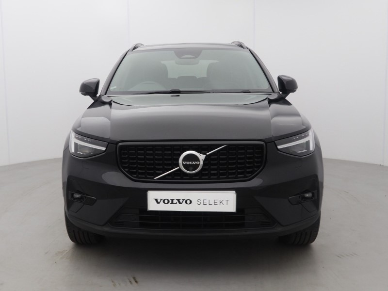 2023 (23) VOLVO XC40 2.0 B3P Ultimate Dark 5dr Auto 5640922