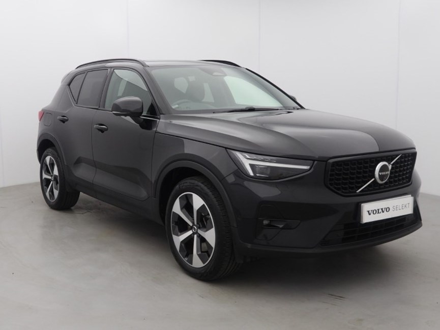 2023 (23) VOLVO XC40 2.0 B3P Ultimate Dark 5dr Auto