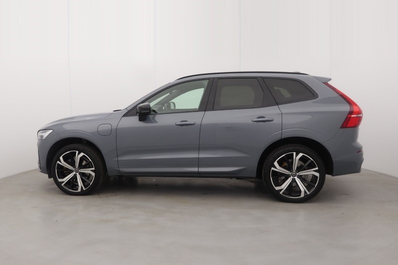 2022 (71) VOLVO XC60 2.0 T8 Recharge PHEV R DESIGN Pro 5dr AWD Auto 5635488