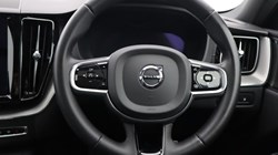 2022 (71) VOLVO XC60 2.0 T8 Recharge PHEV R DESIGN Pro 5dr AWD Auto 5635456