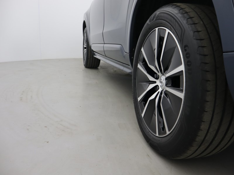 2022 (22) VOLVO XC90 2.0 B5D [235] Momentum 5dr AWD Geartronic 5636981