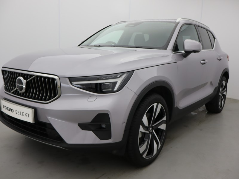 2025 (75) VOLVO XC40 2.0 B4P Ultra Dark 5dr Auto 5648673