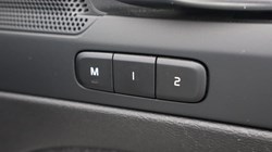 2023 (23) VOLVO XC40 2.0 B4P Plus Dark 5dr AWD Auto 5623105