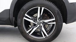 2023 (23) VOLVO XC40 2.0 B4P Plus Dark 5dr AWD Auto 5623094