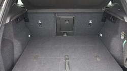 2023 (23) VOLVO XC40 2.0 B4P Plus Dark 5dr AWD Auto 5623093