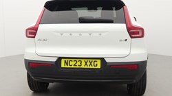 2023 (23) VOLVO XC40 2.0 B4P Plus Dark 5dr AWD Auto 5623077