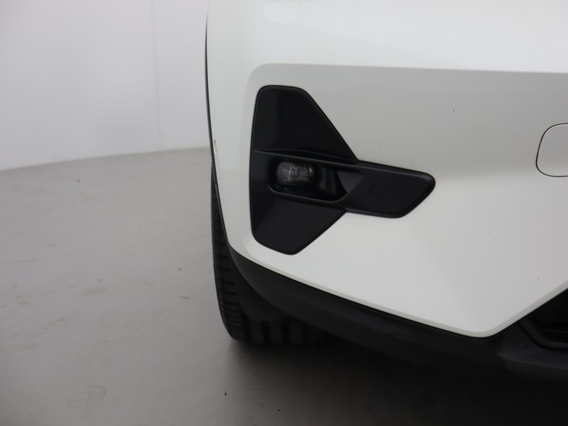 2023 (23) VOLVO XC40 2.0 B4P Plus Dark 5dr AWD Auto 5623087
