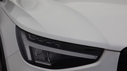 2023 (23) VOLVO XC40 2.0 B4P Plus Dark 5dr AWD Auto 5623082