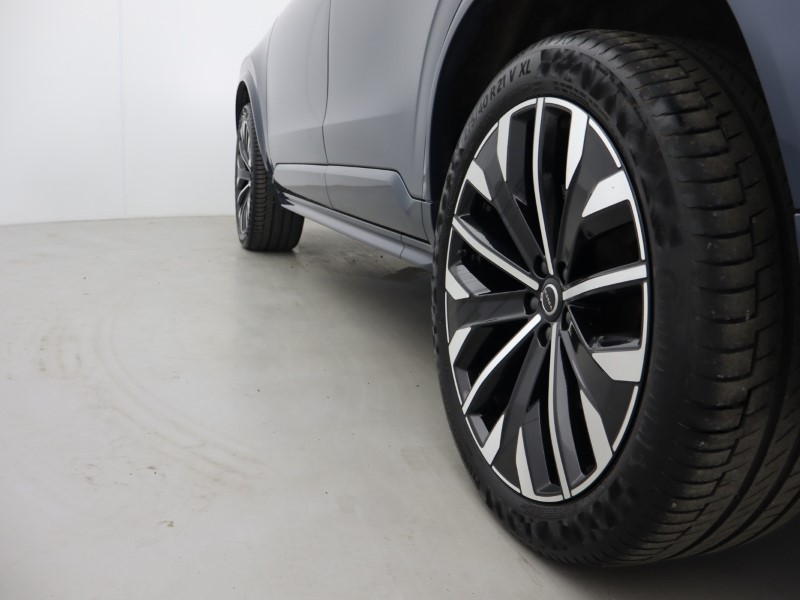 2025 (25) VOLVO XC90 2.0 B5P Plus Dark 5dr AWD Geartronic 5636403