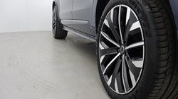 2025 (25) VOLVO XC90 2.0 B5P Plus Dark 5dr AWD Geartronic 5636403