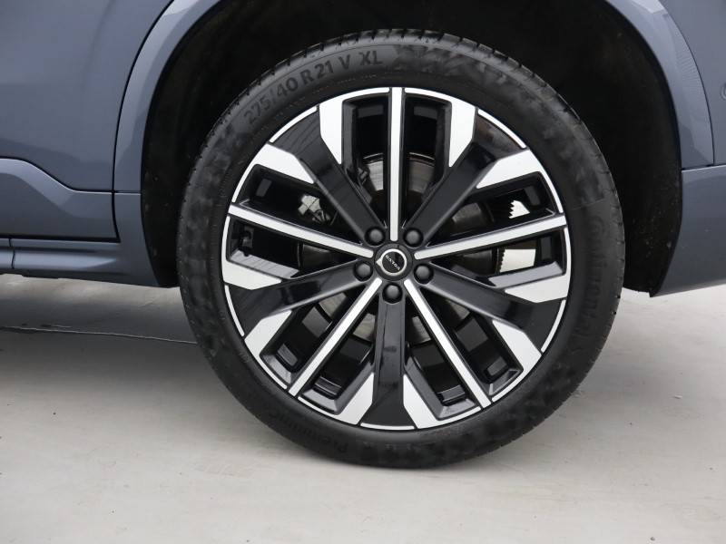 2025 (25) VOLVO XC90 2.0 B5P Plus Dark 5dr AWD Geartronic 5636402