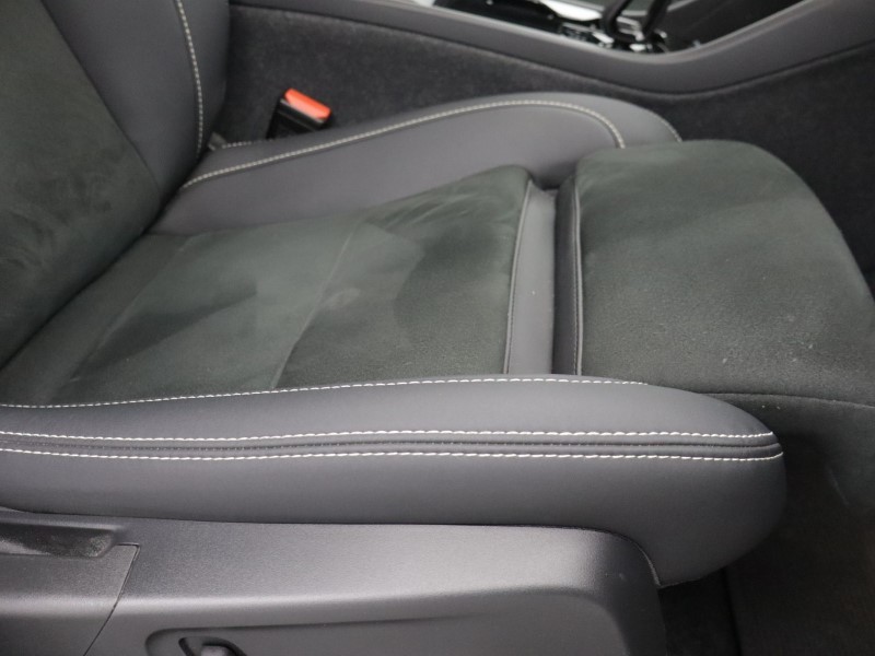 2023 (23) VOLVO C40 170kW Recharge Ultimate 69kWh 5dr Auto 5665856