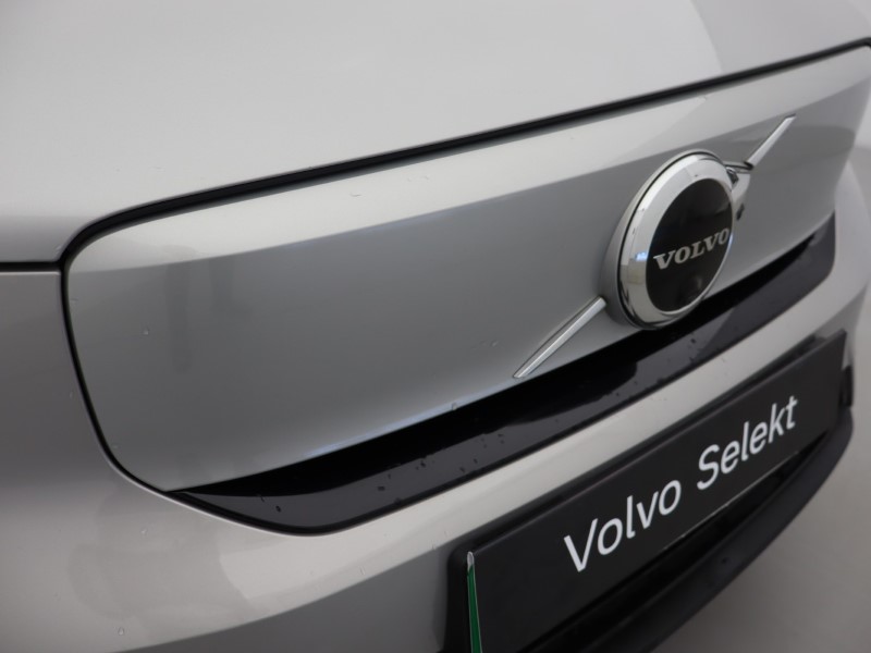 2023 (23) VOLVO C40 170kW Recharge Ultimate 69kWh 5dr Auto 5665833