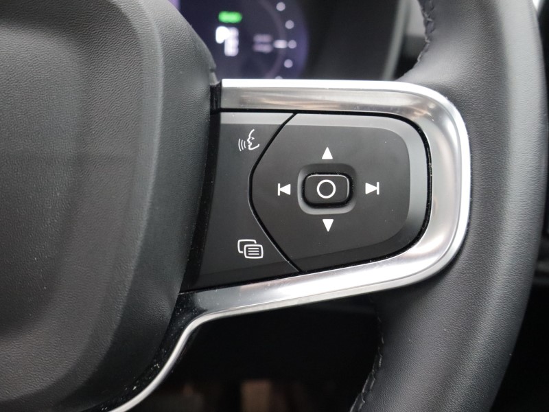2023 (23) VOLVO C40 170kW Recharge Ultimate 69kWh 5dr Auto 5665869