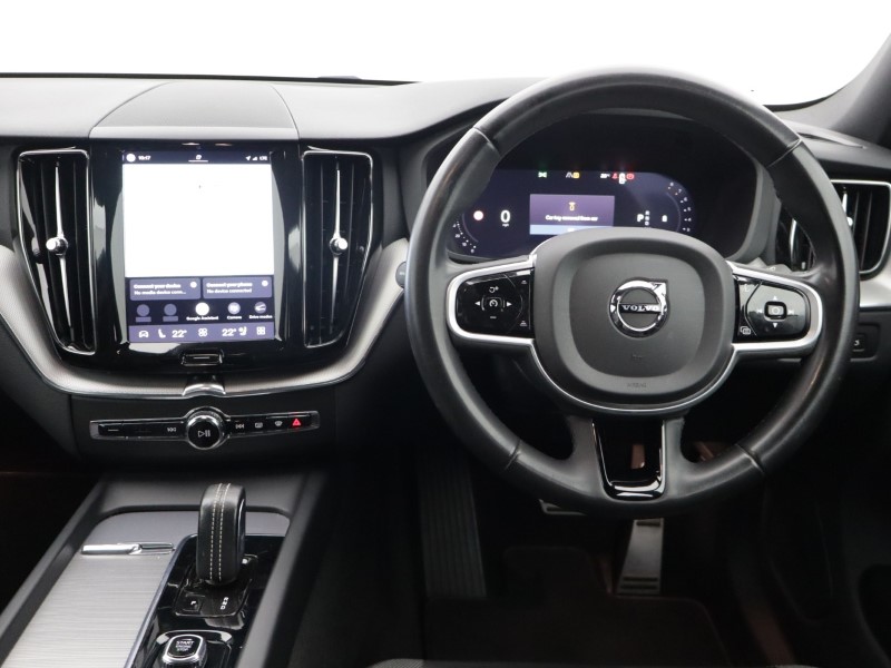 2021 (21) VOLVO XC60 2.0 B5P R DESIGN 5dr Geartronic 5620628