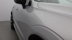 2021 (21) VOLVO XC60 2.0 B5P R DESIGN 5dr Geartronic 5620599