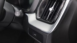 2025 (74) VOLVO XC60 2.0 B5P Plus Dark 5dr AWD Geartronic 5657385
