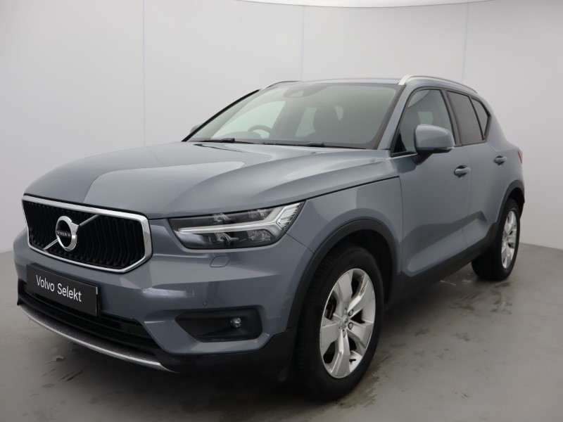 2020 (69) VOLVO XC40 2.0 T4 Momentum Pro 5dr AWD Geartronic 5661223