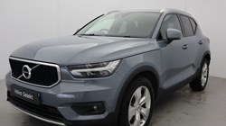 2020 (69) VOLVO XC40 2.0 T4 Momentum Pro 5dr AWD Geartronic 5661223