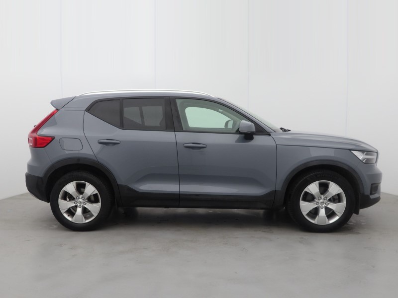 2020 (69) VOLVO XC40 2.0 T4 Momentum Pro 5dr AWD Geartronic 5661218