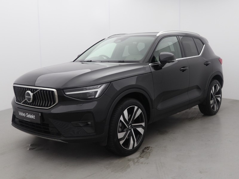 2025 (75) VOLVO XC40 2.0 B3P Ultra Dark 5dr Auto 5653936