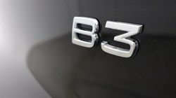2025 (75) VOLVO XC40 2.0 B3P Ultra Dark 5dr Auto 5653964