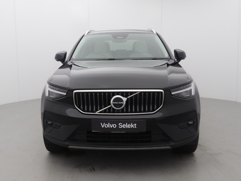 2025 (75) VOLVO XC40 2.0 B3P Ultra Dark 5dr Auto 5653937