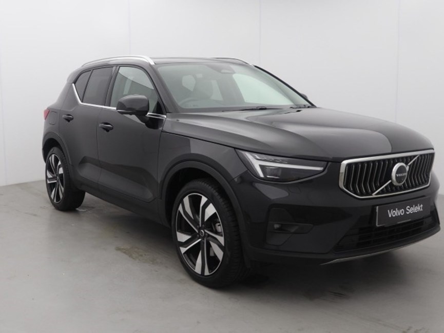 2025 (75) VOLVO XC40 2.0 B3P Ultra Dark 5dr Auto